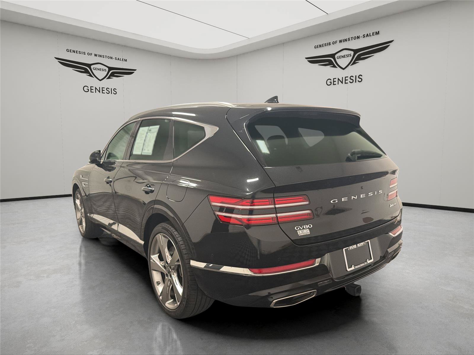 Used 2024 Genesis GV80 3.5T w/ Prestige Package AWD/4WD image 3