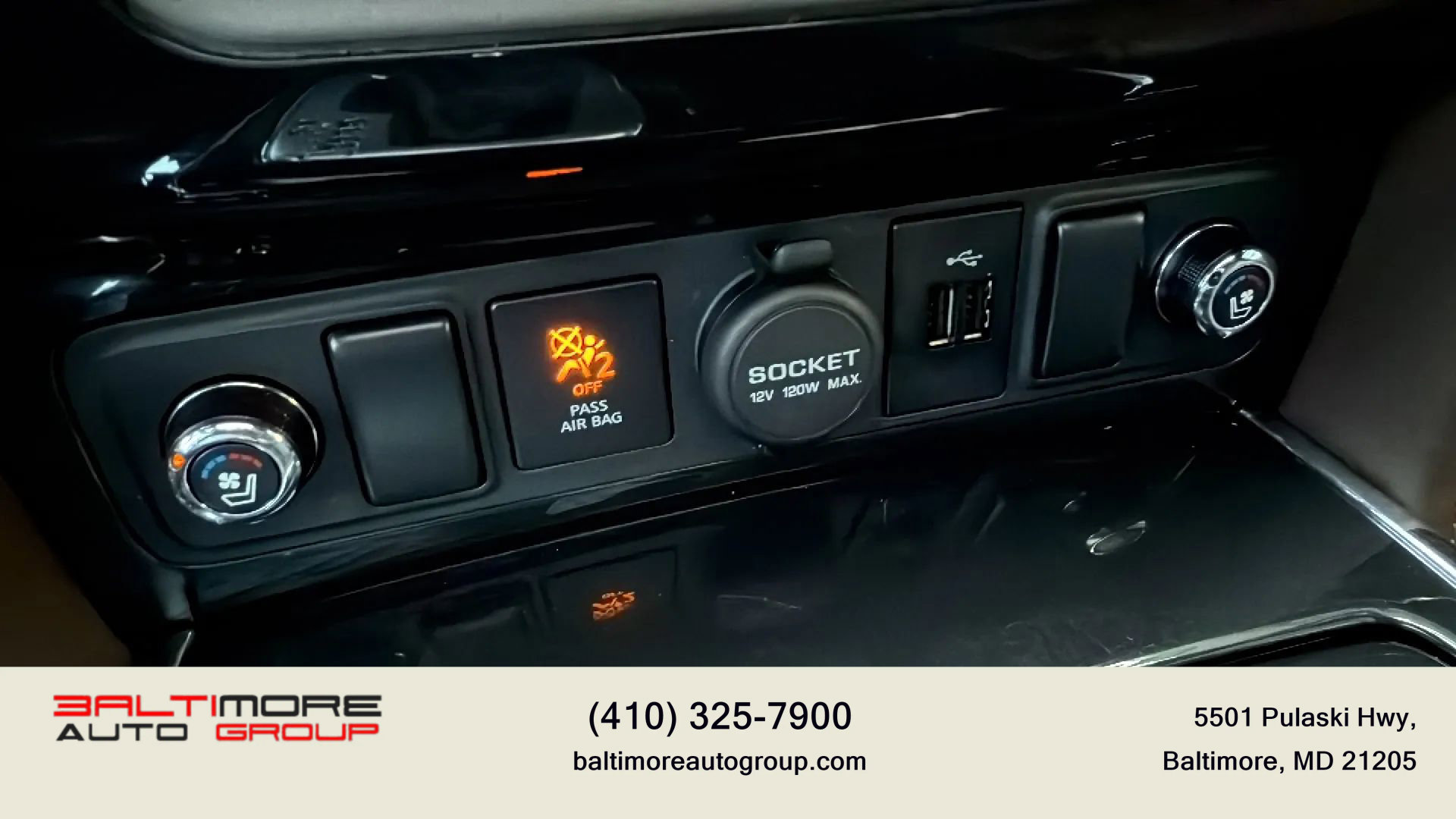 Used 2018 Nissan Armada Platinum image 36