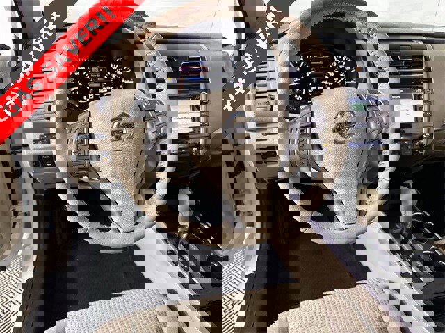 Used 2015 Nissan Altima 2.5 SV w/ Convenience Package image 21