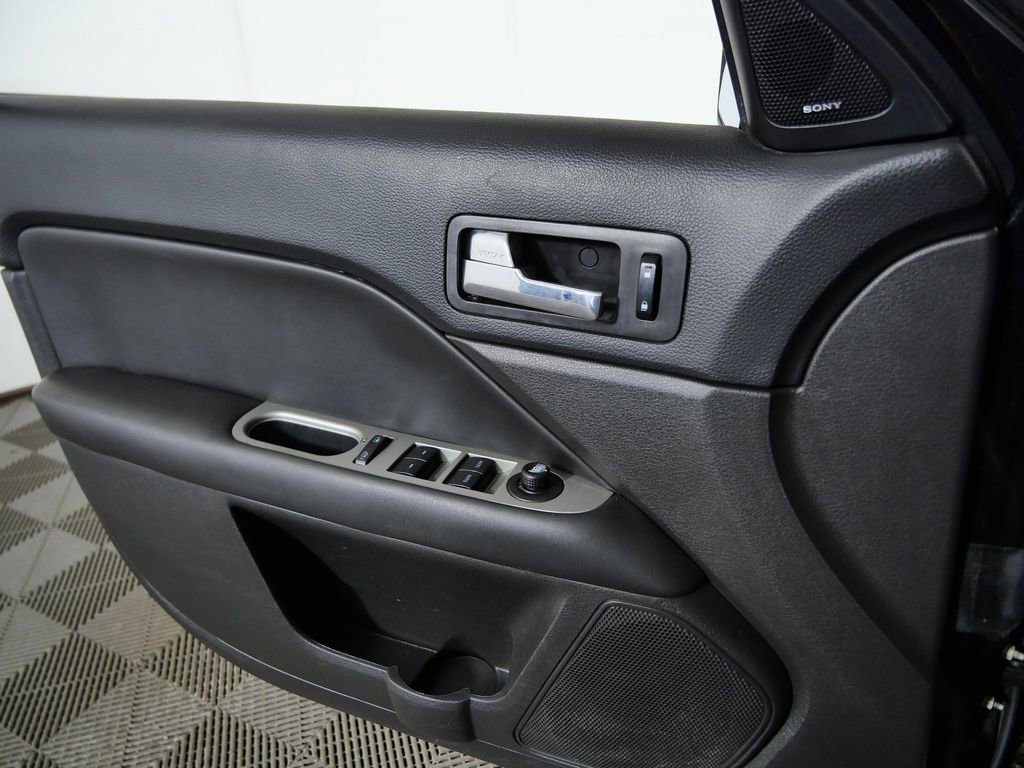 Used 2012 Ford Fusion SEL FWD image 23