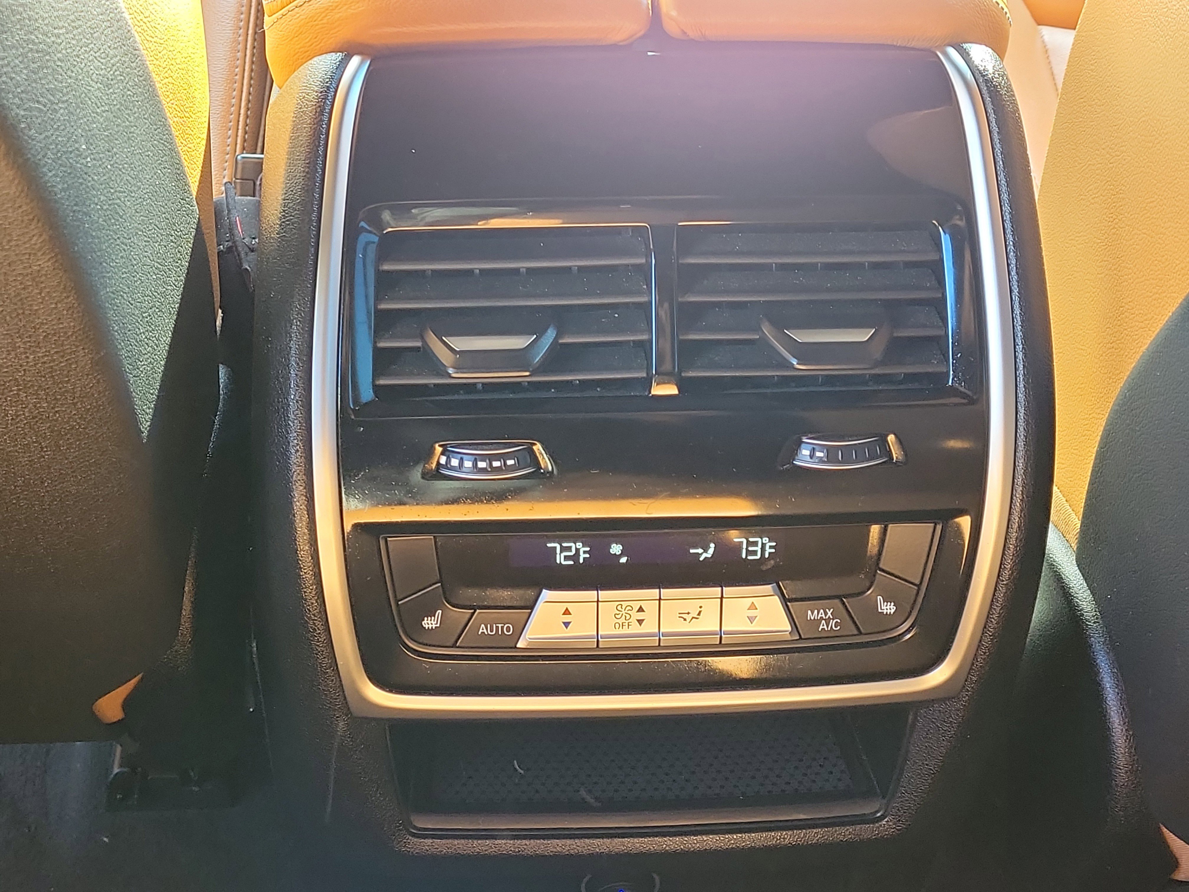 Used 2021 BMW X5 xDrive40i w/ Premium Package image 13