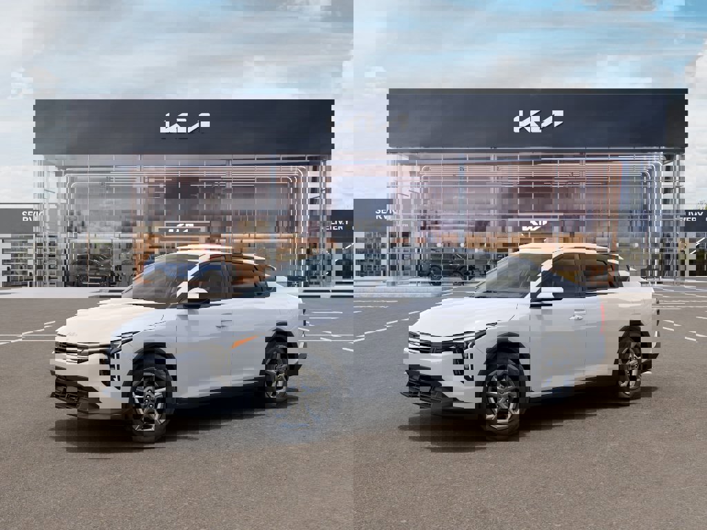 New 2026 Kia K4 LXS FWD image 3