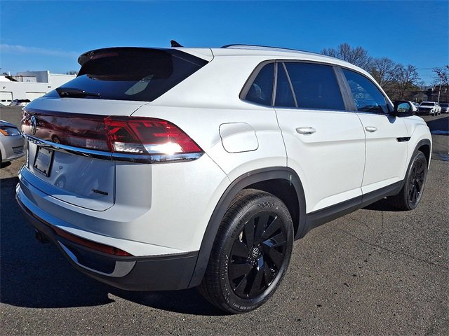 New 2026 Volkswagen Atlas Cross Sport SE image 4