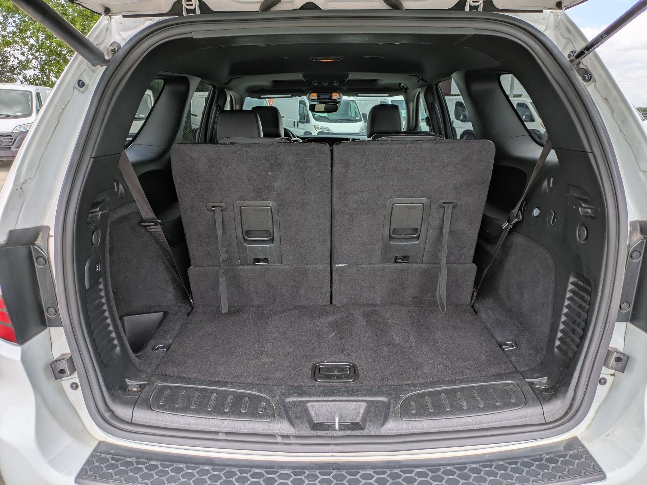 Used 2024 Dodge Durango GT RWD image 23