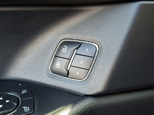 Used 2018 Ford Expedition Max Limited AWD/4WD image 31