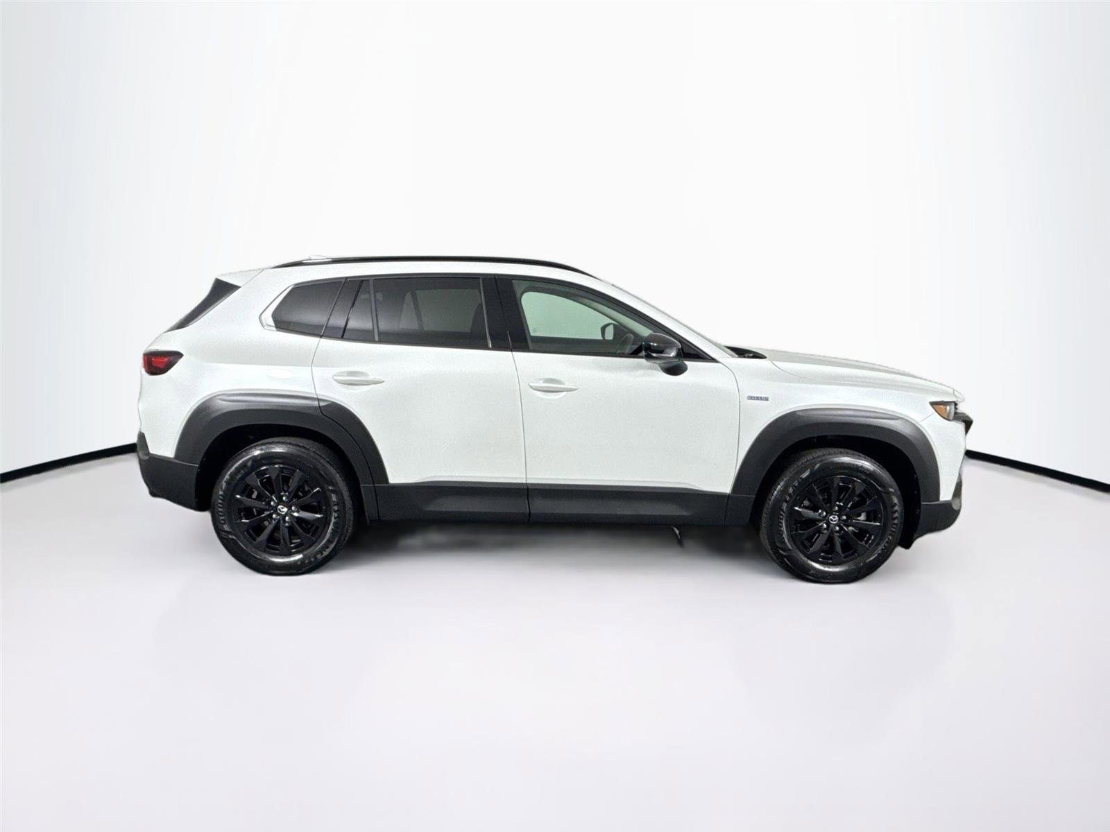 Certified 2025 MAZDA CX-50 AWD 2.5 Hybrid w/ Premium Pkg image 11