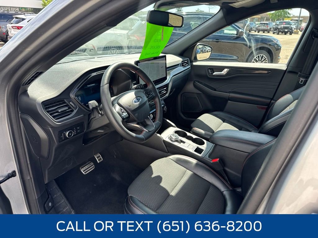 Used 2023 Ford Escape ST-Line Elite AWD/4WD image 26
