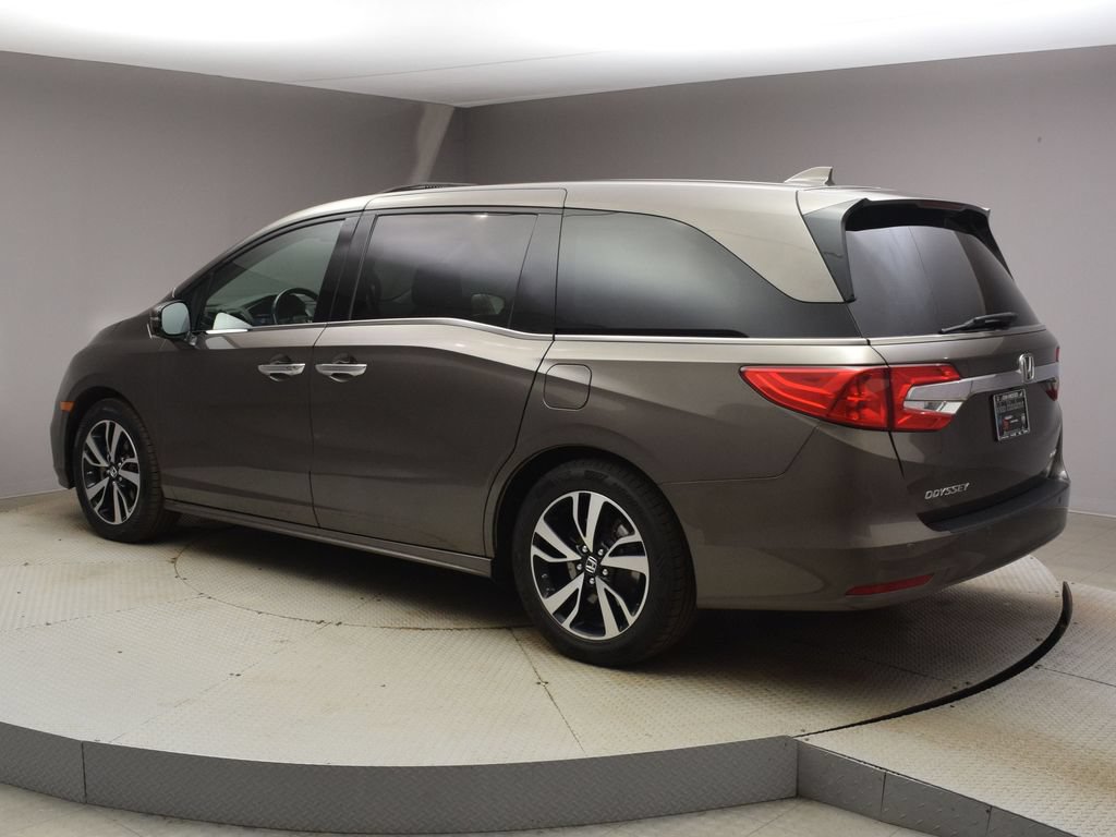 Used 2018 Honda Odyssey Elite image 8