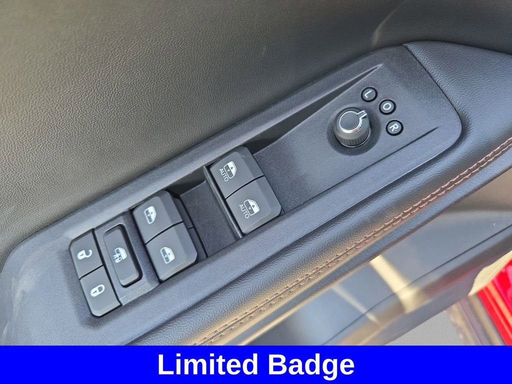 New 2026 Jeep Cherokee Limited AWD/4WD image 13