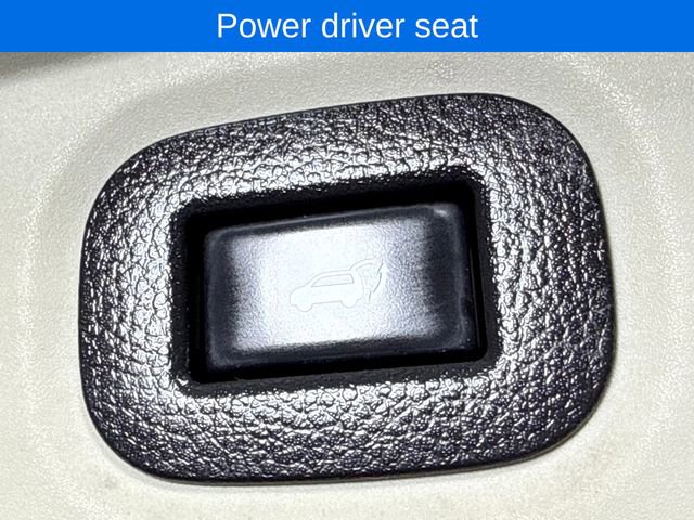 Used 2018 Nissan Rogue SV w/ Premium Package image 16