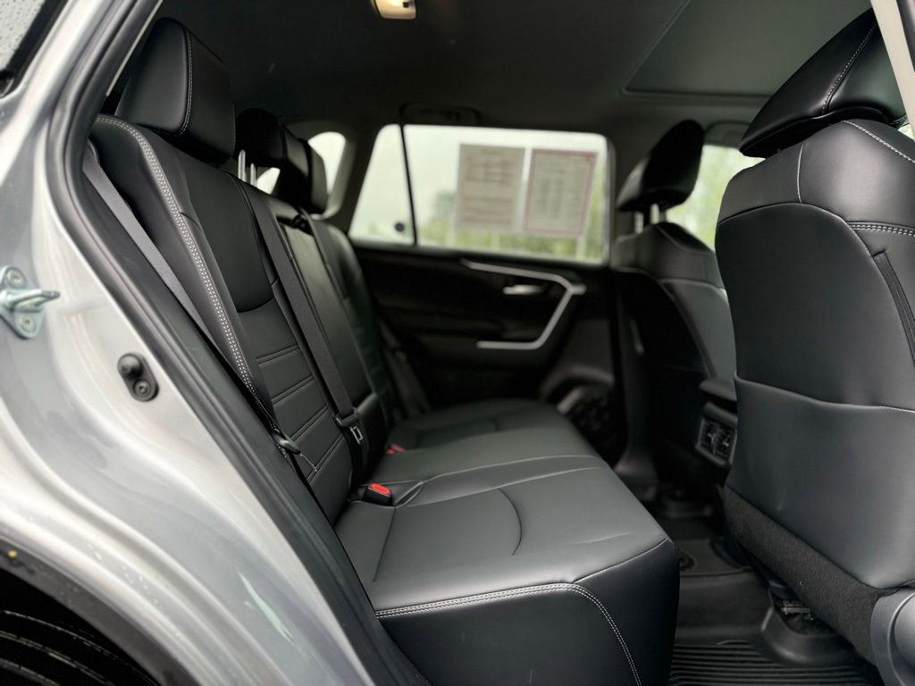 Used 2023 Toyota RAV4 XLE Premium AWD/4WD image 17