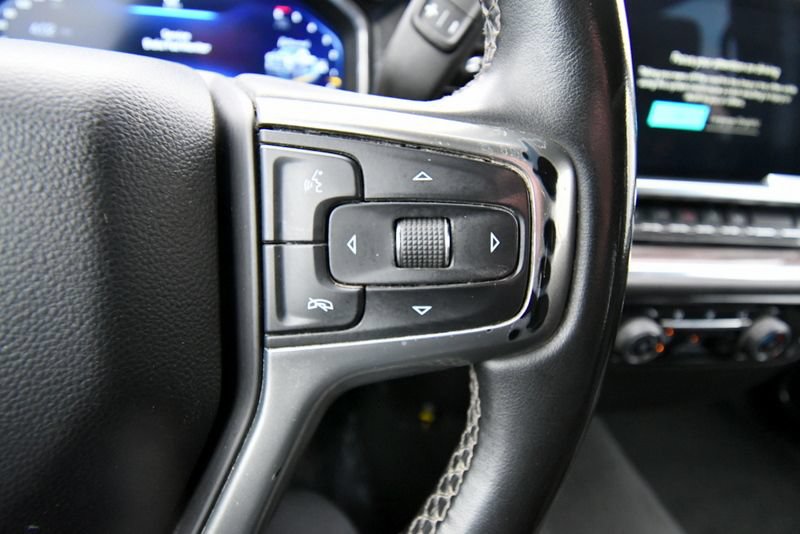 Used 2024 Chevrolet Silverado 2500 LT AWD/4WD image 22