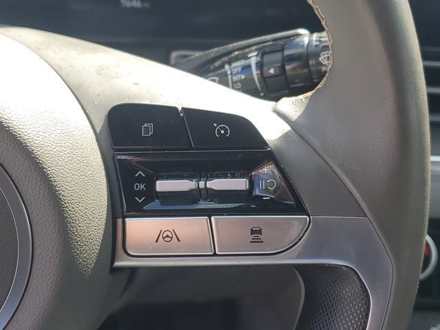 Certified 2023 Hyundai Elantra SEL w/ Convenience Package image 18