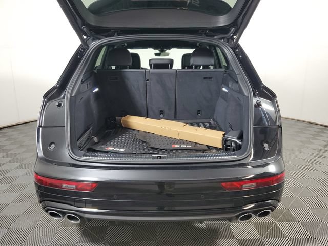 Used 2023 Audi SQ5 Prestige AWD/4WD image 5
