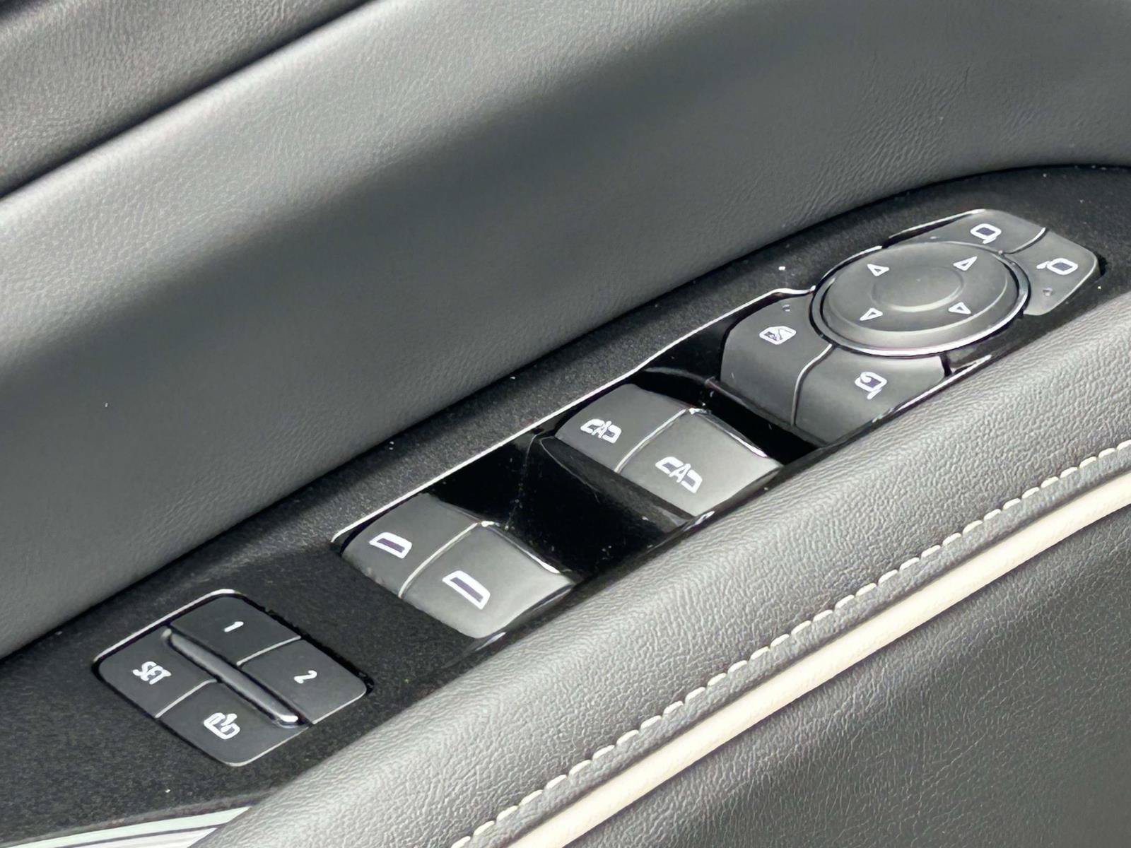 Certified 2023 Cadillac Escalade Sport AWD/4WD image 16
