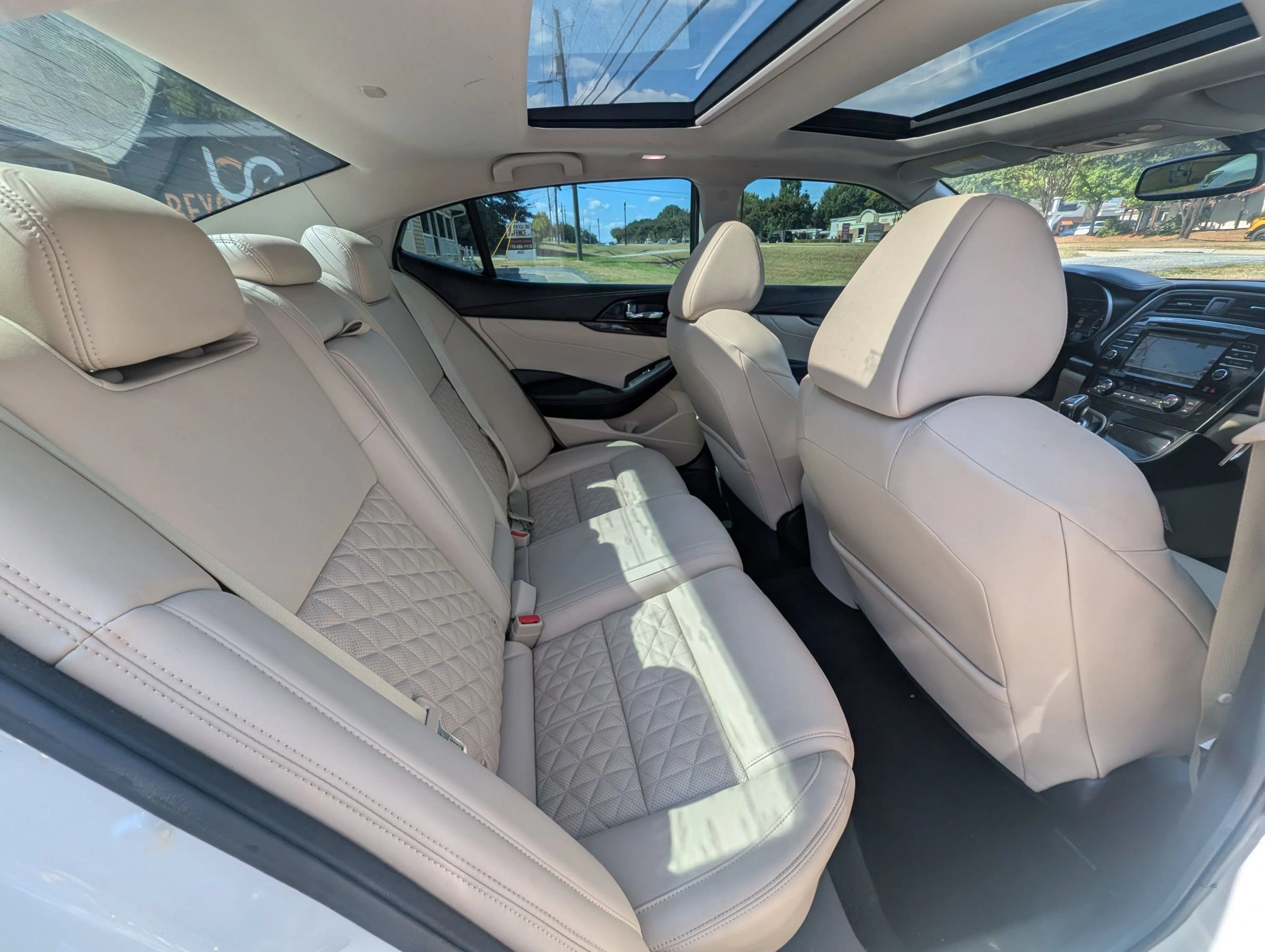 Used 2017 Nissan Maxima Platinum w/ Medallion Package FWD image 42