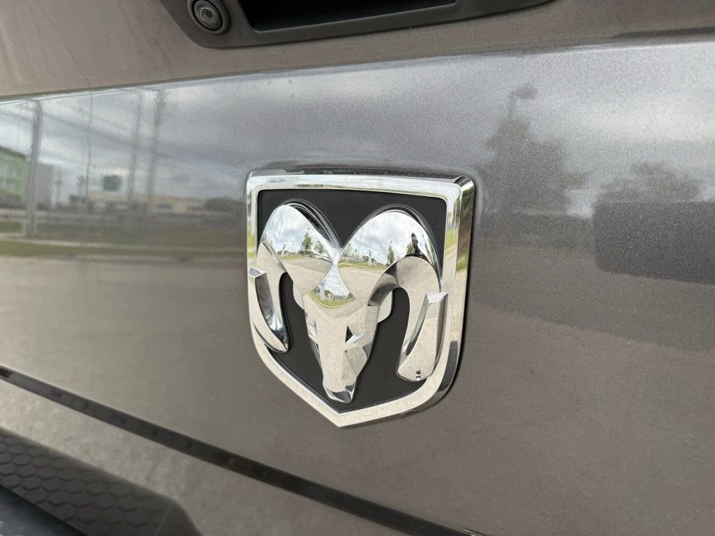 Used 2018 RAM 3500 Laramie w/ Sport Appearance Group image 13