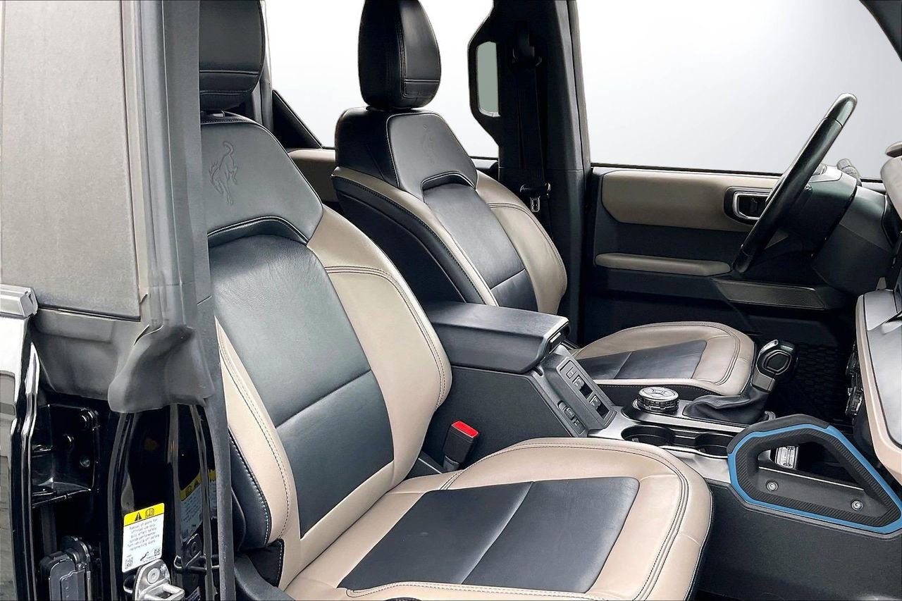 Used 2023 Ford Bronco Wildtrak image 23