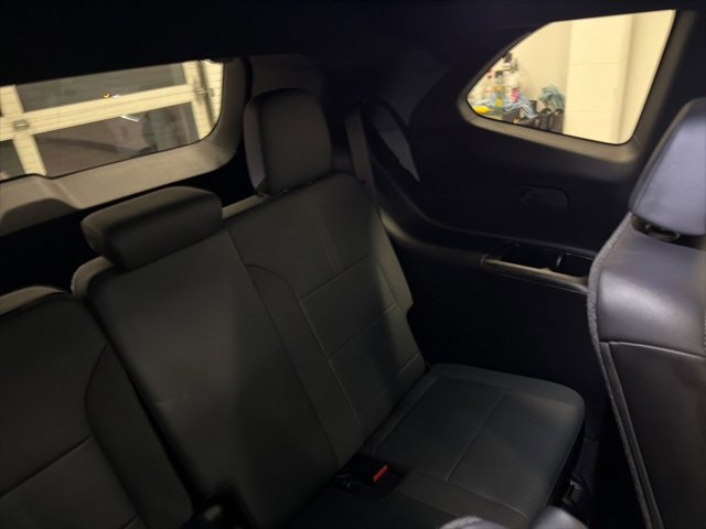 Used 2024 GMC Acadia AT4 image 43