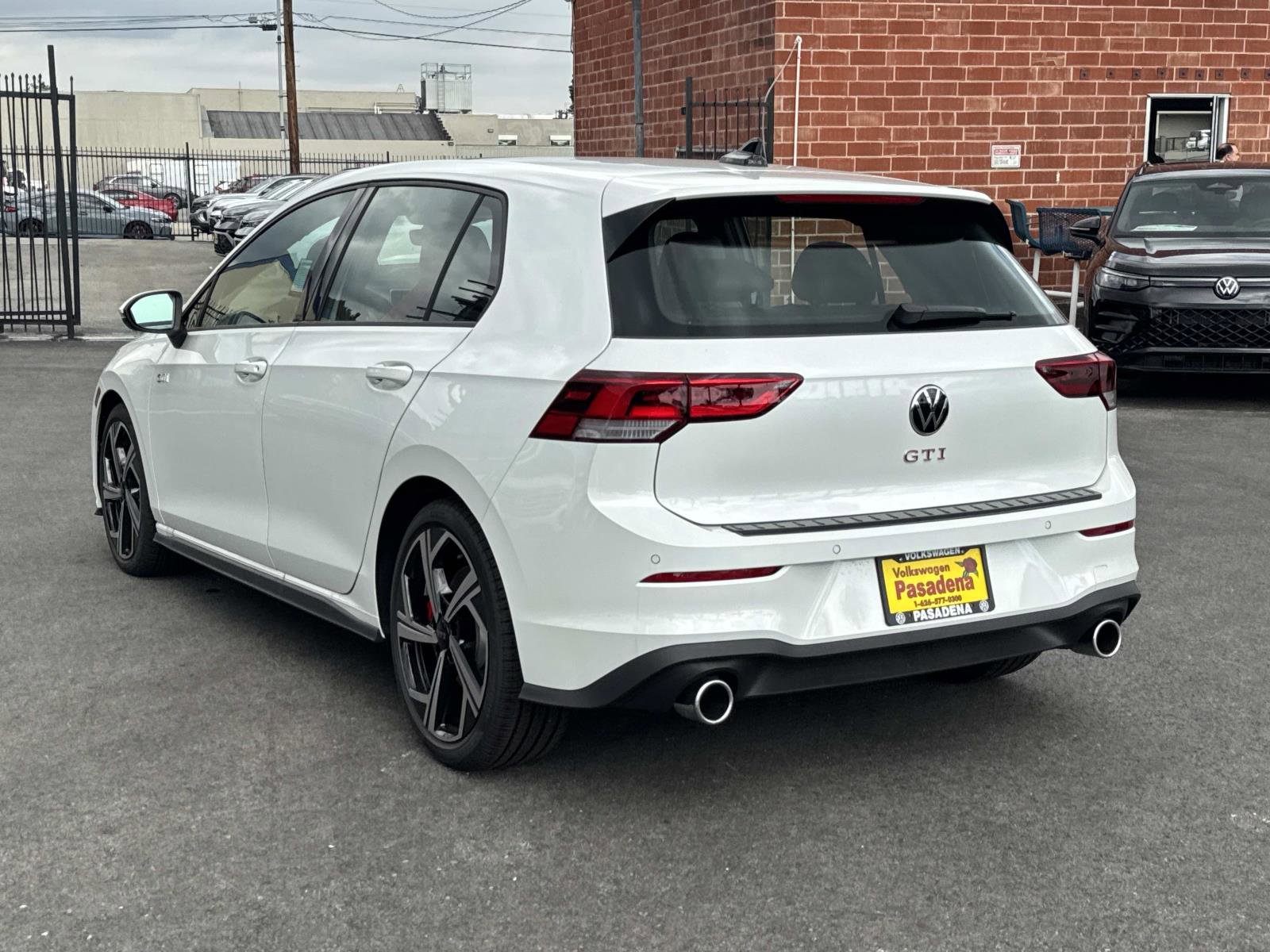 New 2026 Volkswagen GTI SE image 3