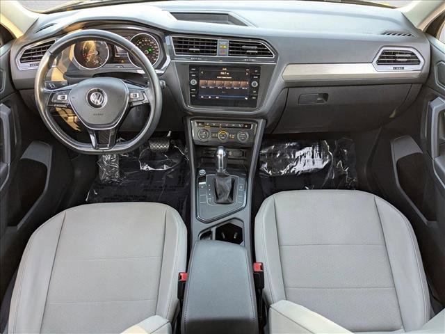 Used 2019 Volkswagen Tiguan SE w/ Panoramic Sunroof Package image 15