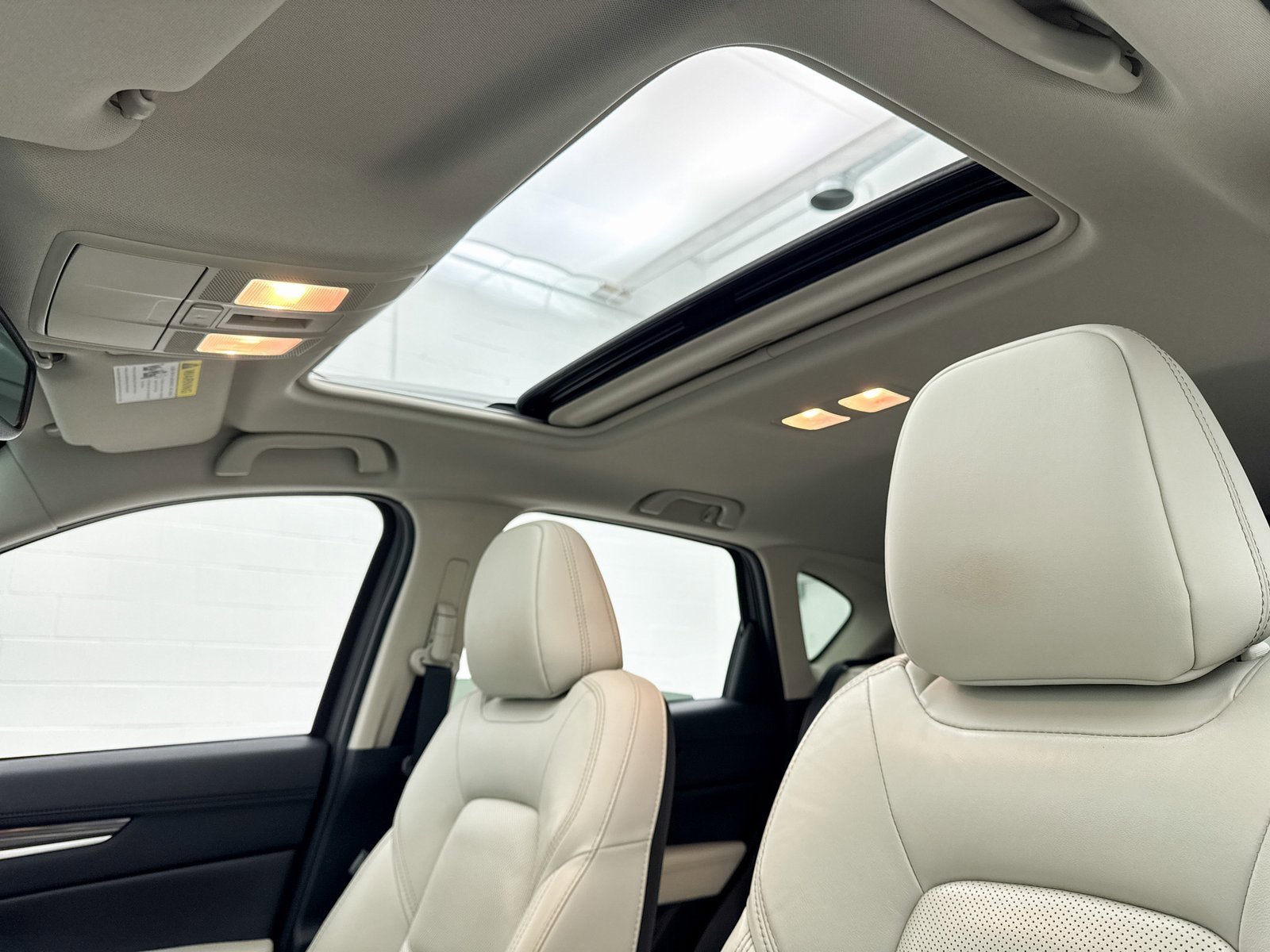 Used 2022 MAZDA CX-5 AWD 2.5 S w/ Premium Plus Pkg image 4