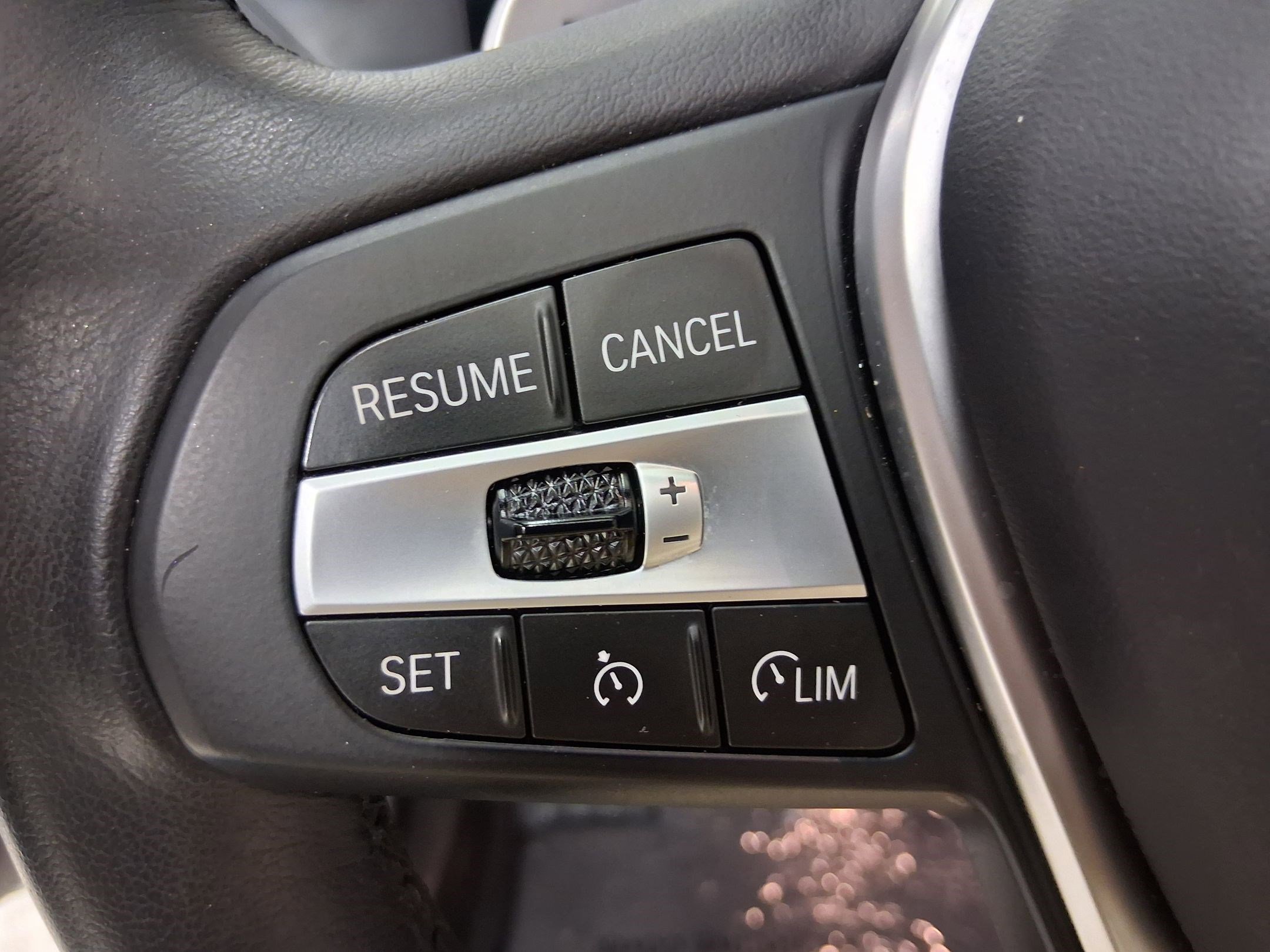 Used 2024 BMW 430i Convertible w/ Convenience Package image 15