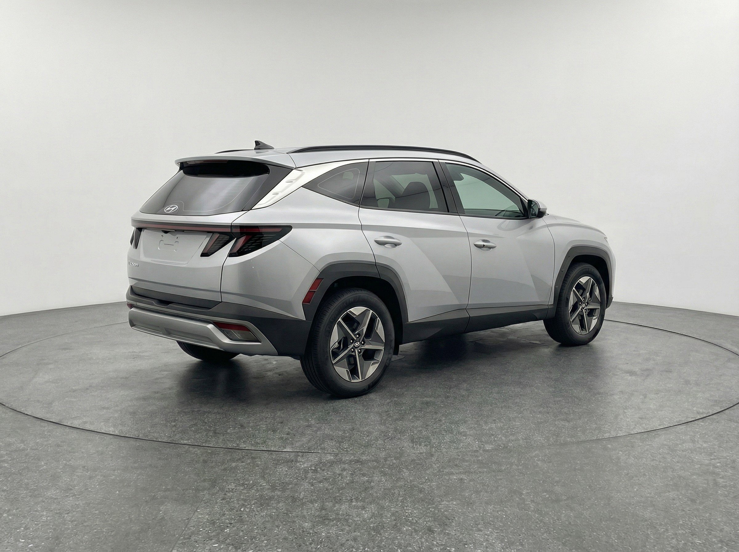 Used 2025 Hyundai Tucson SEL FWD image 9
