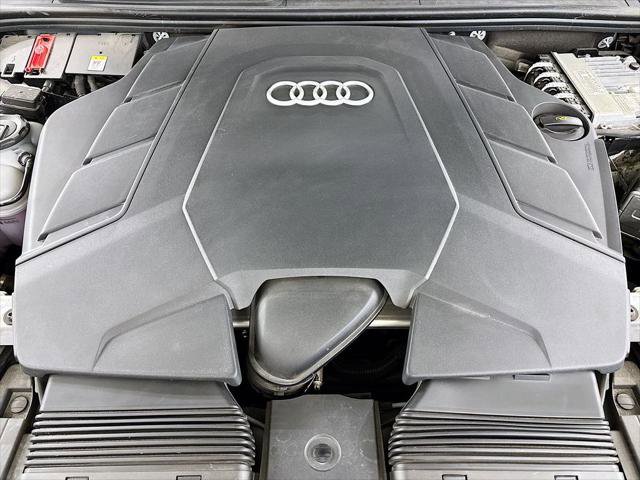 Certified 2022 Audi Q8 Premium Plus AWD/4WD image 23