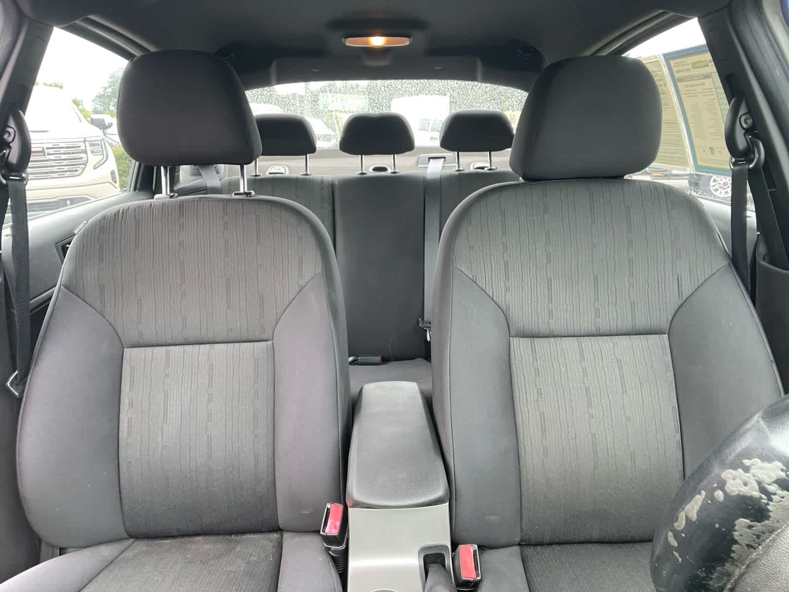Used 2011 Ford Focus SE FWD image 27