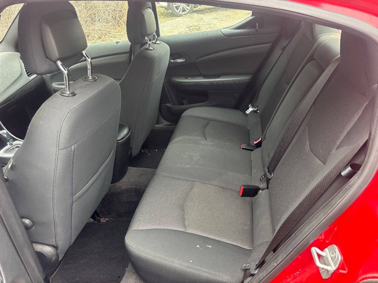 Used 2012 Dodge Avenger SXT FWD image 12
