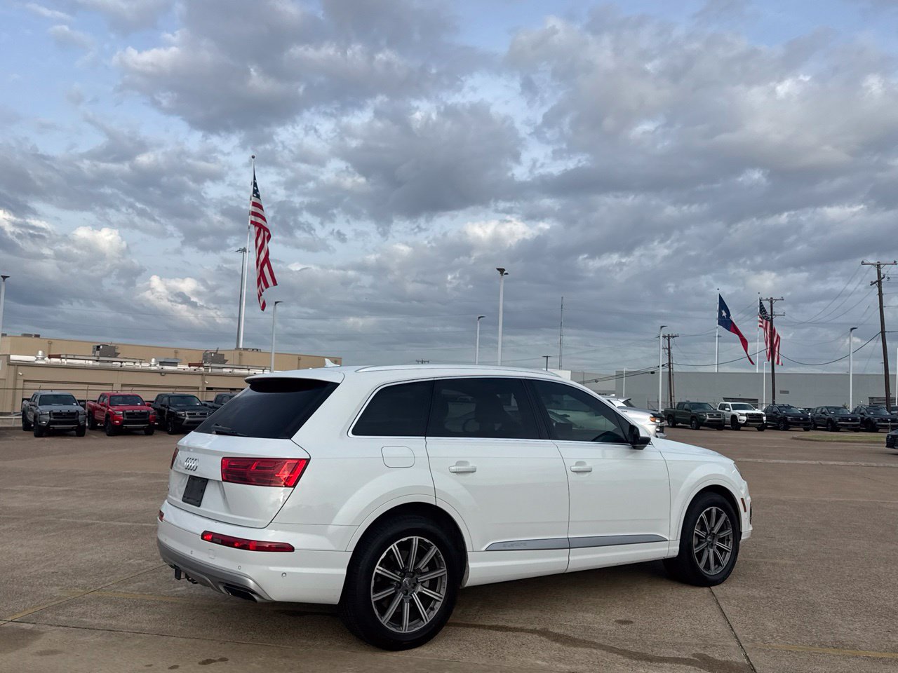 Used 2019 Audi Q7 3.0T Prestige AWD/4WD image 27