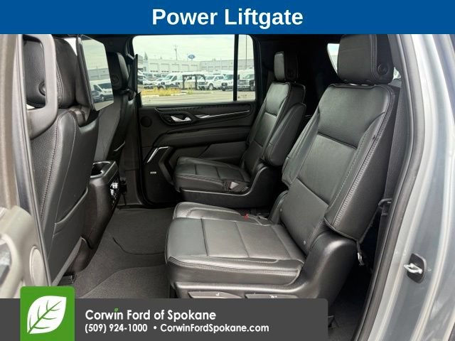 Used 2023 GMC Yukon XL Denali w/ Advanced Technology Package AWD/4WD image 11