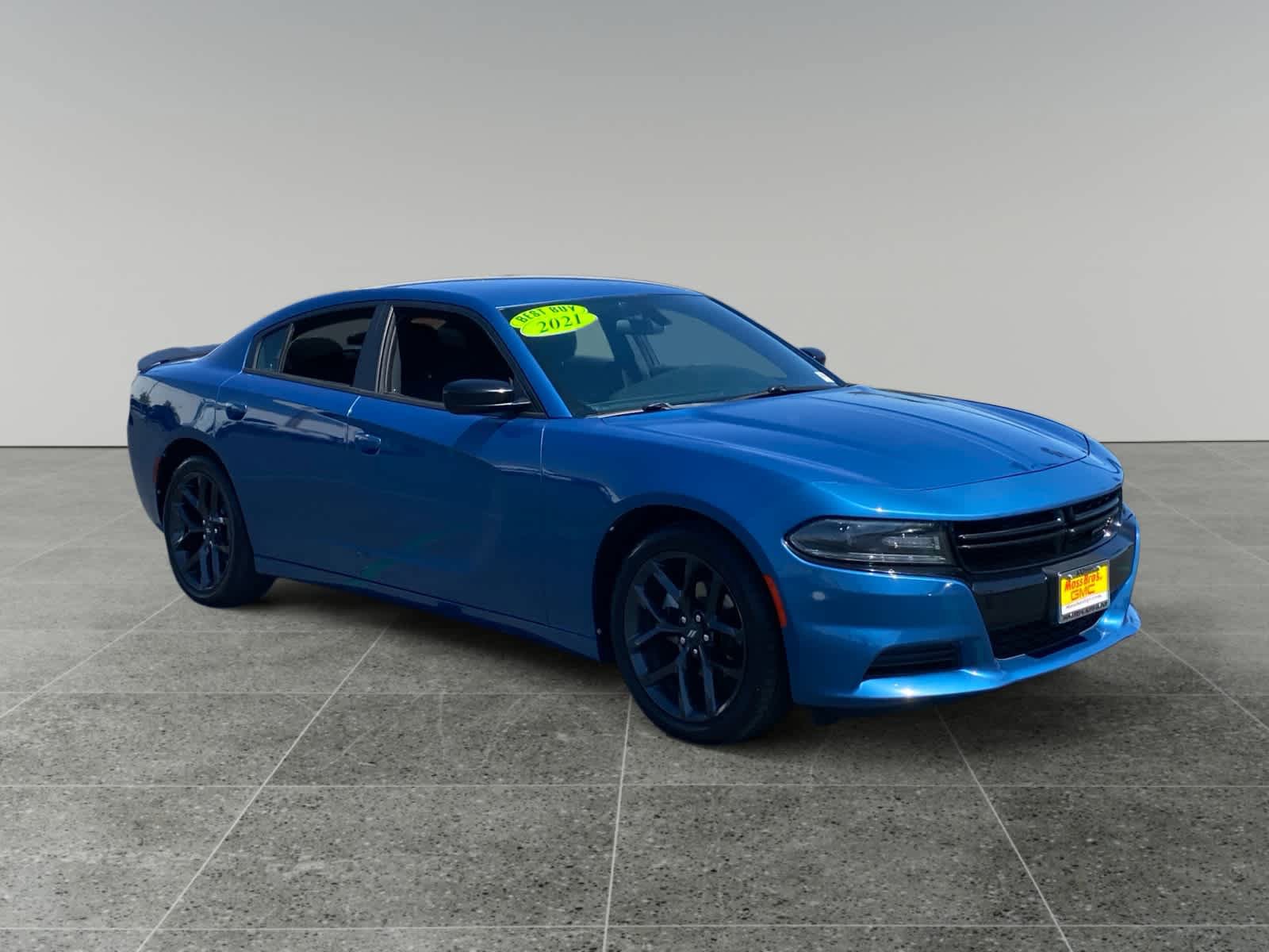 Used 2021 Dodge Charger SXT w/ Blacktop Package RWD image 7
