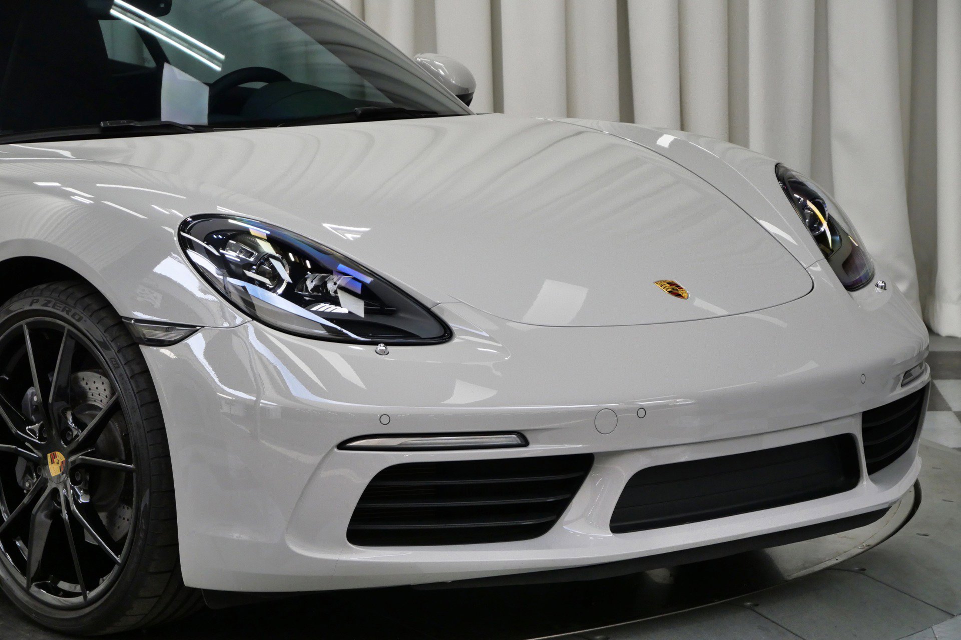 Used 2024 Porsche 718 Cayman image 37
