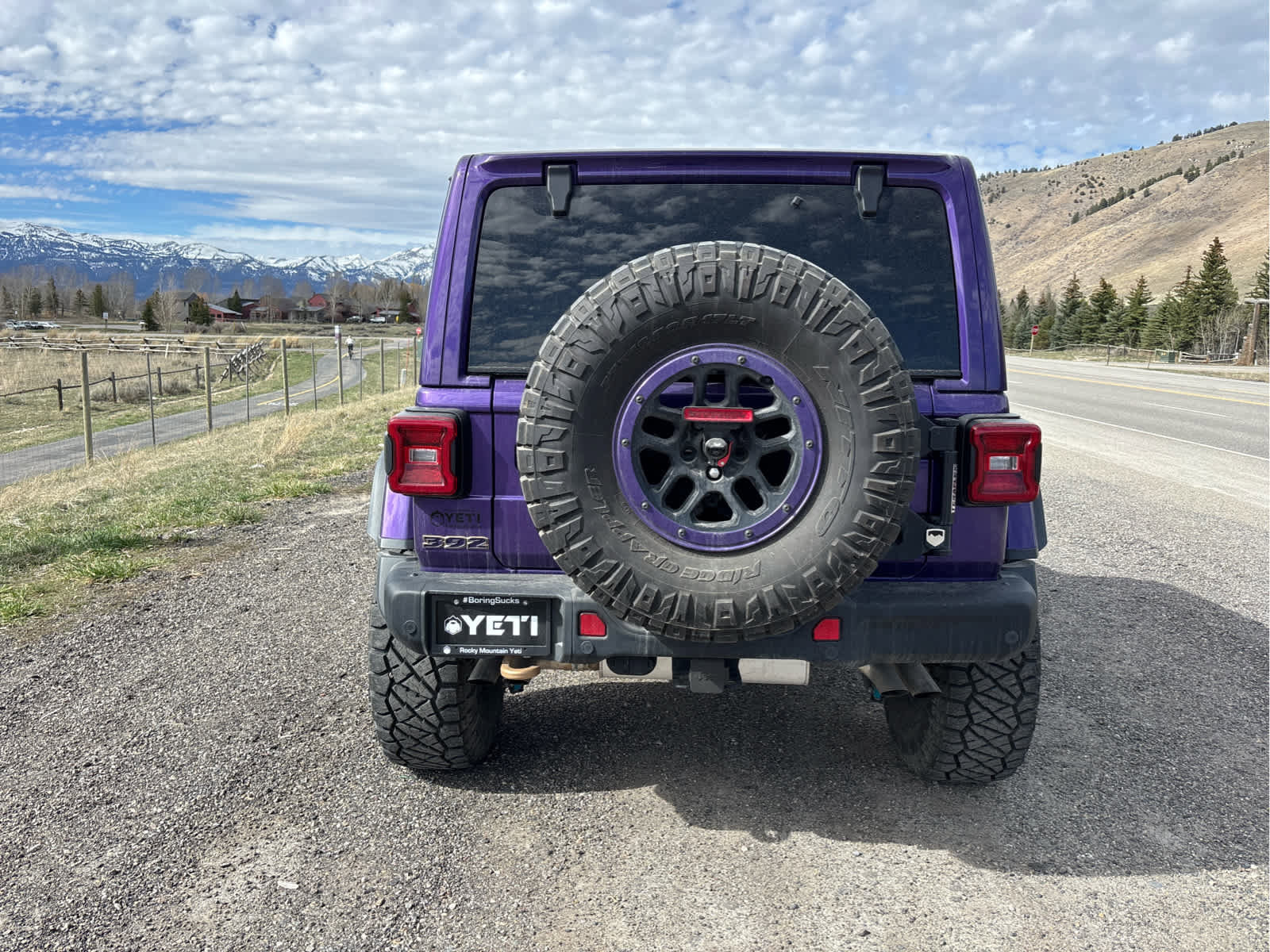 Used 2023 Jeep Wrangler Unlimited Rubicon 392 w/ Xtreme Recon 35" Tire Package image 8