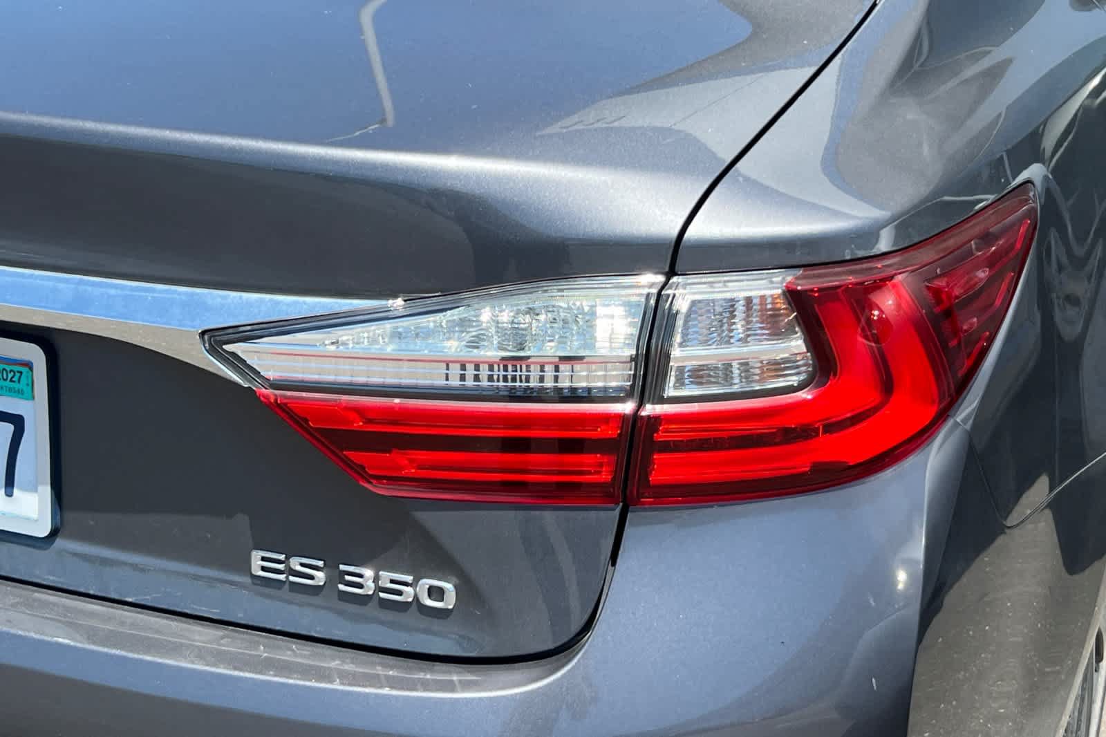 Used 2018 Lexus ES 350 w/ Navigation System Package FWD image 18