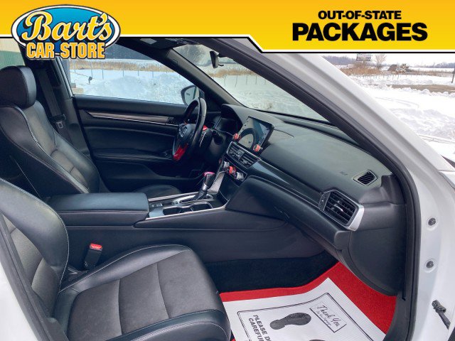 Used 2018 Honda Accord Sport image 13