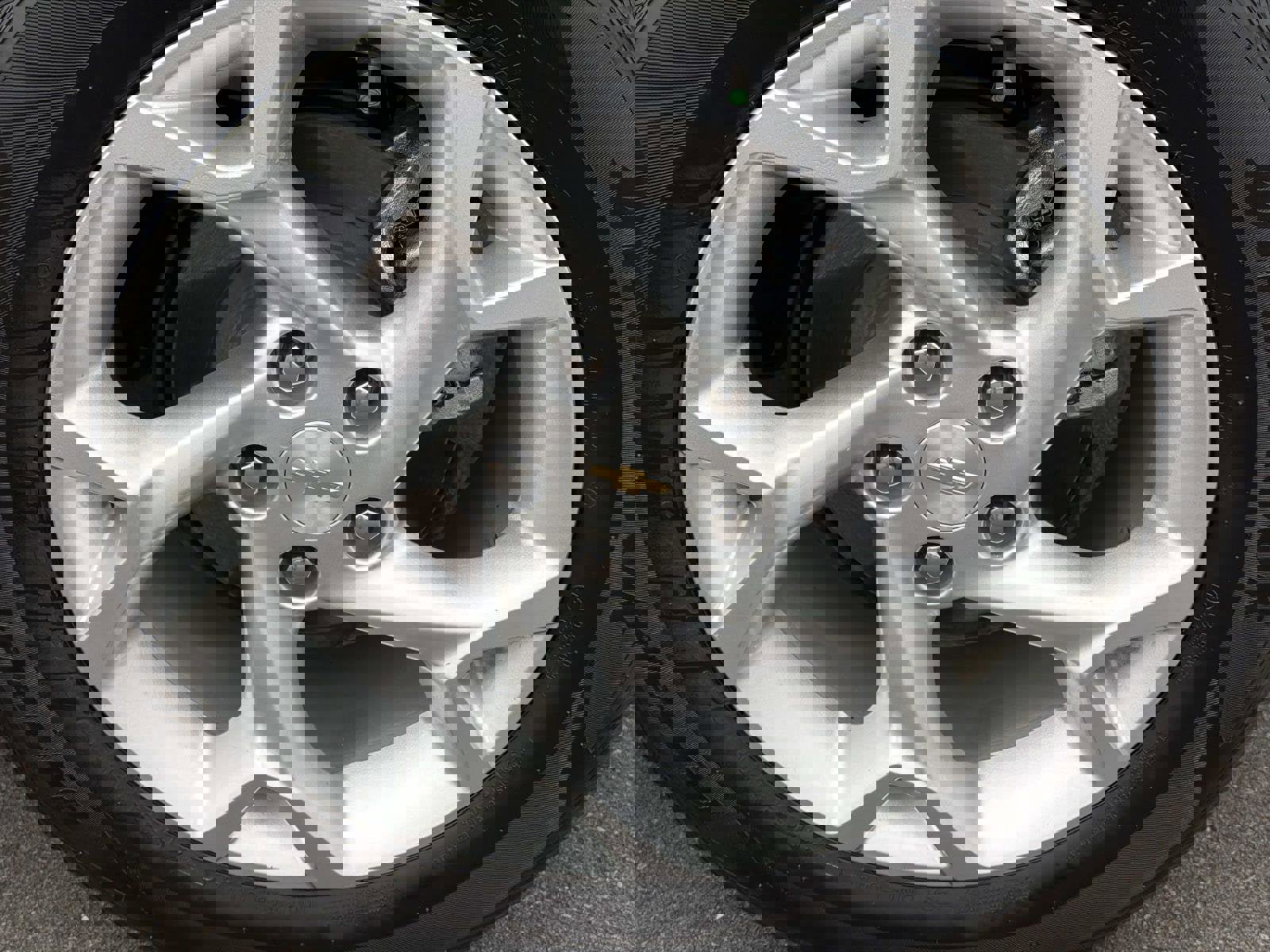 Certified 2025 Chevrolet Trax LS w/ LS Convenience Package image 13