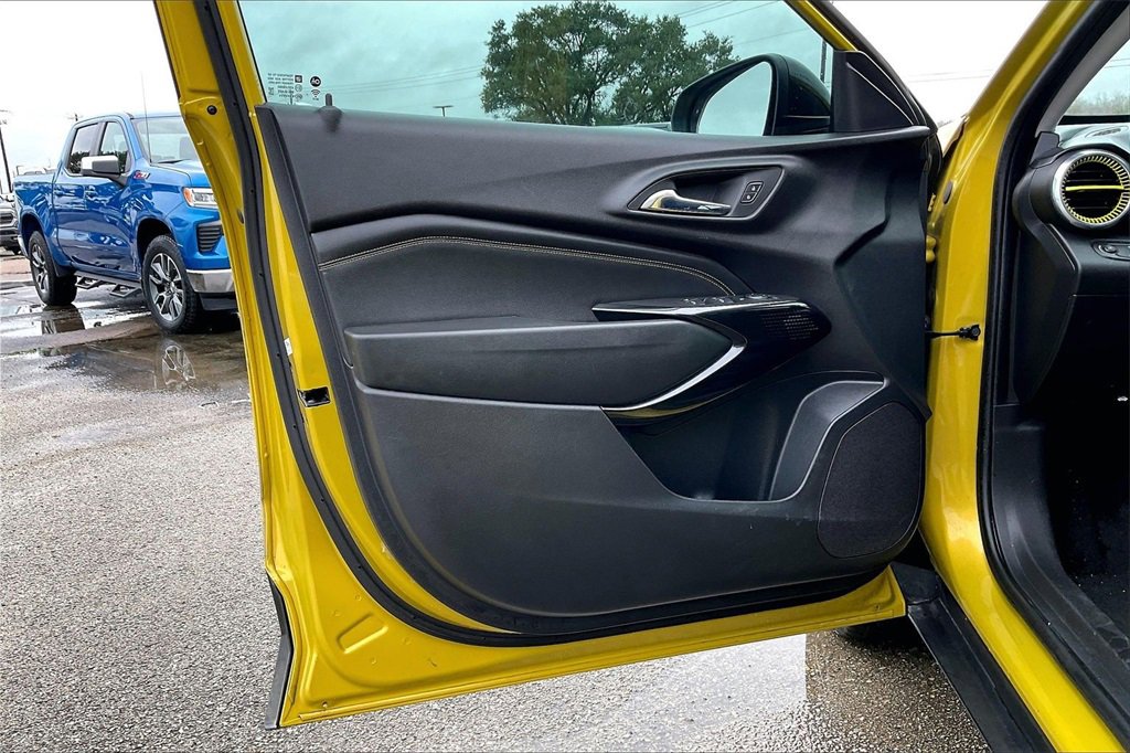 Used 2024 Chevrolet Trax ACTIV image 17