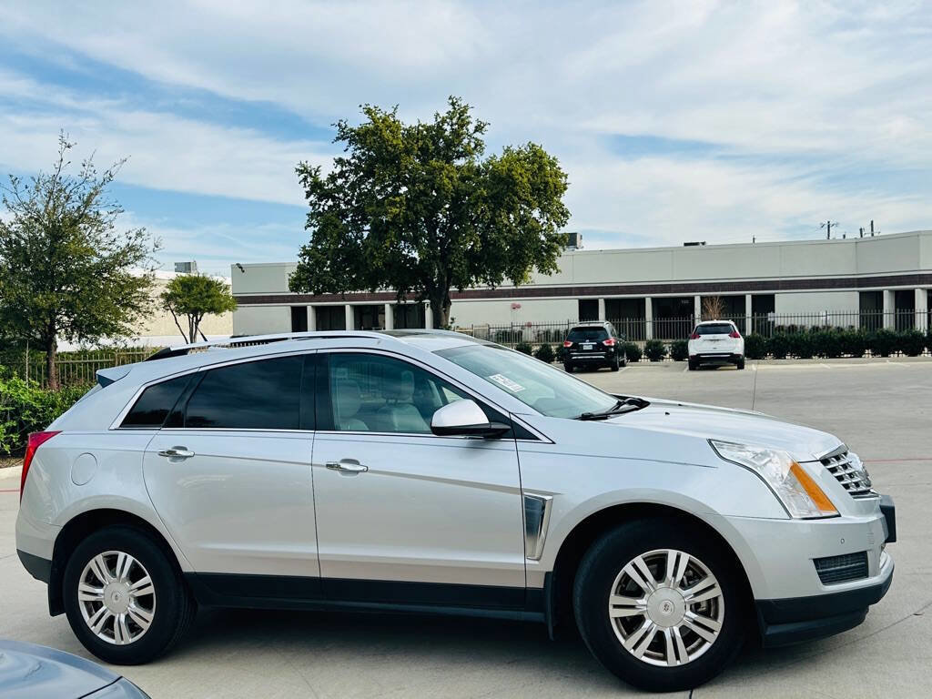 Used 2014 Cadillac SRX Luxury w/ Driver Awareness Package image 10