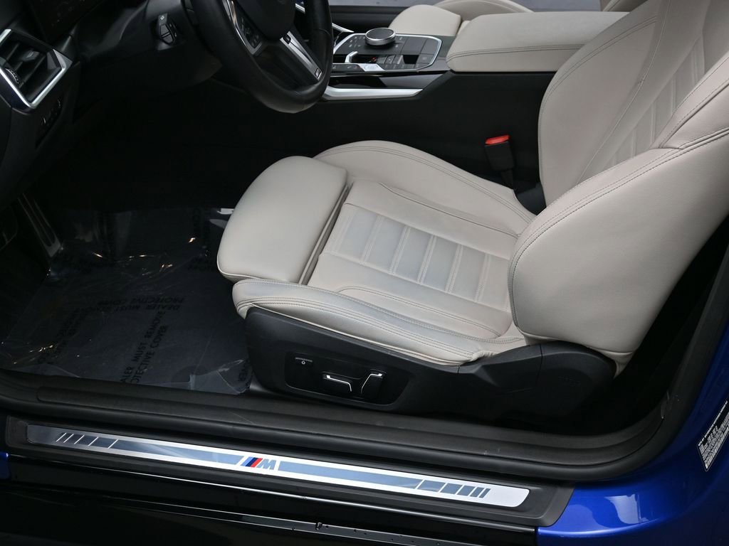 Used 2024 BMW 230i Coupe w/ M Sport Package RWD image 12