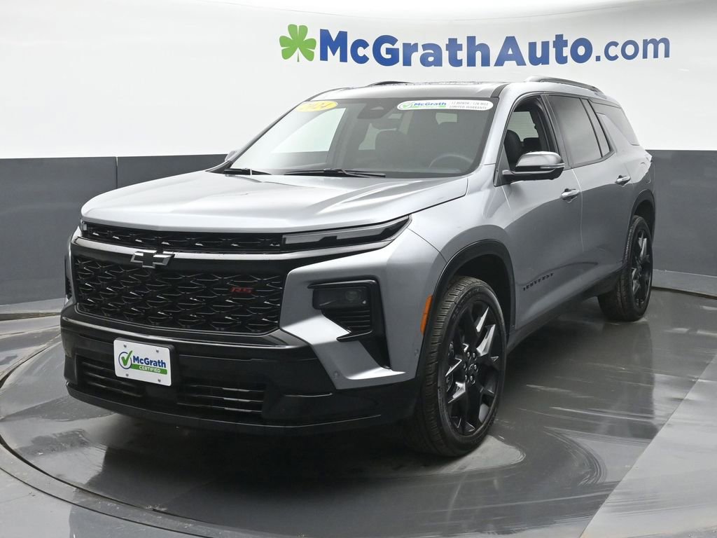 Used 2024 Chevrolet Traverse RS image 31
