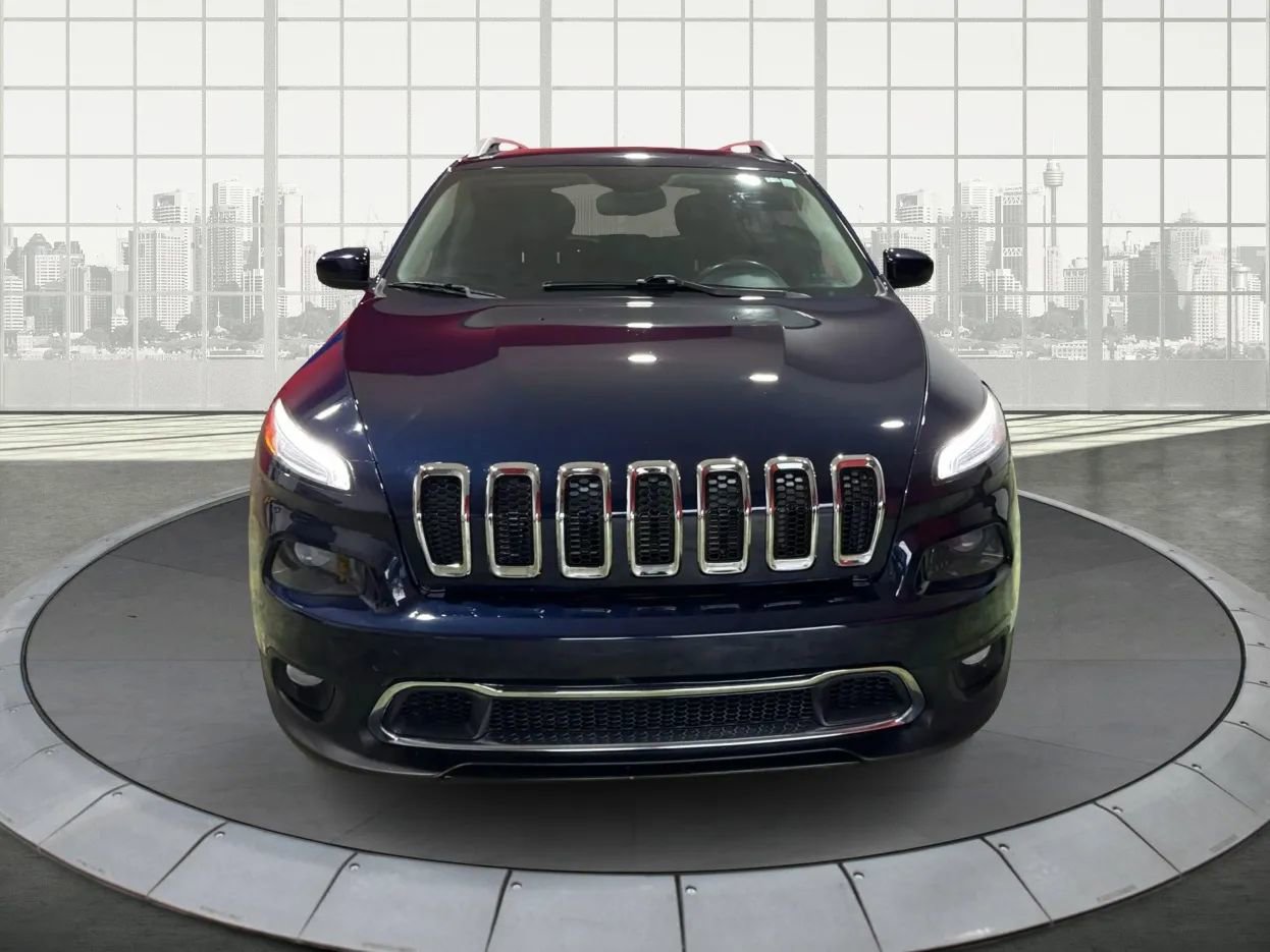 Used 2015 Jeep Cherokee Latitude image 8