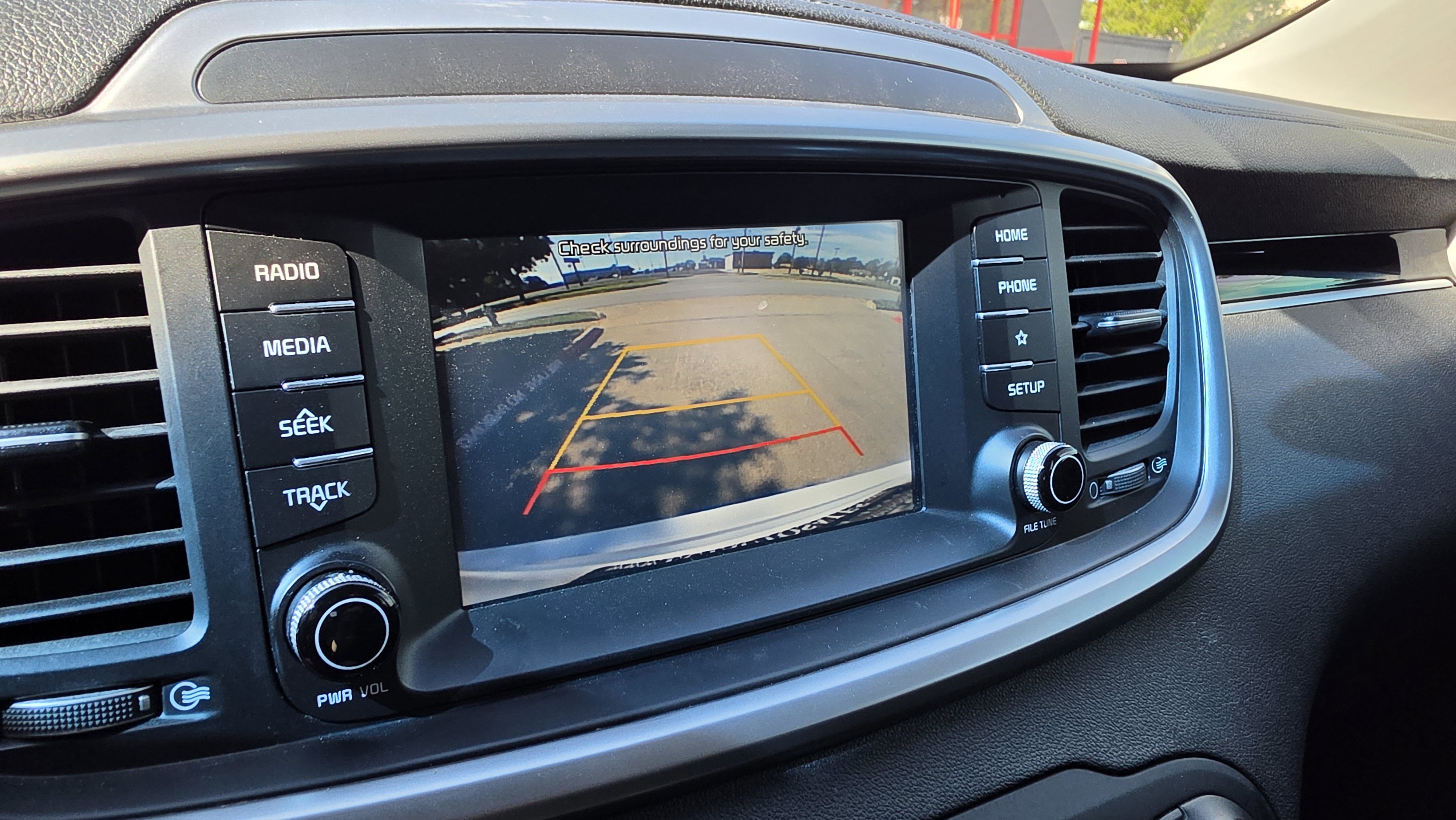 Used 2020 Kia Sorento L FWD image 40