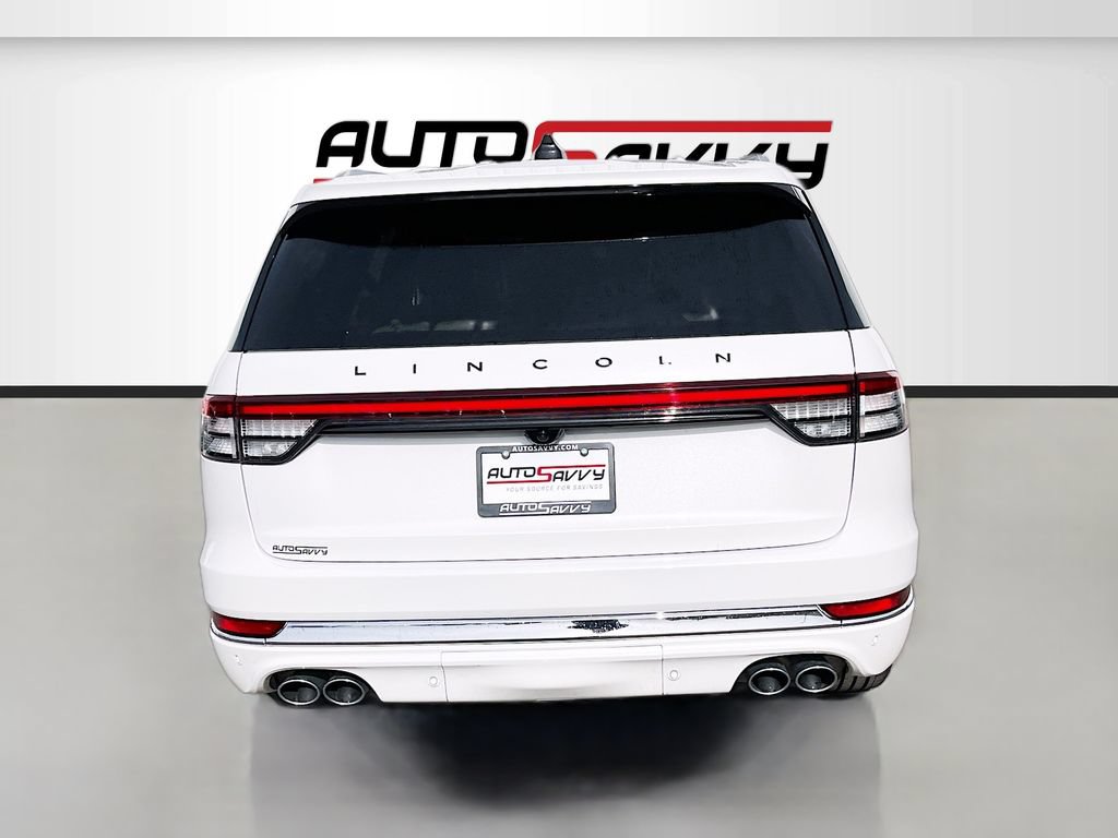 Used 2025 Lincoln Aviator Black Label AWD/4WD image 6