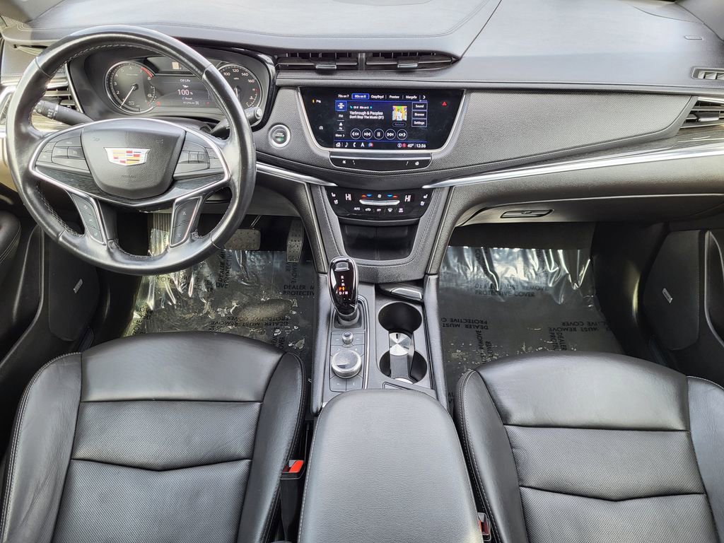 Used 2023 Cadillac XT5 Premium Luxury AWD/4WD image 16