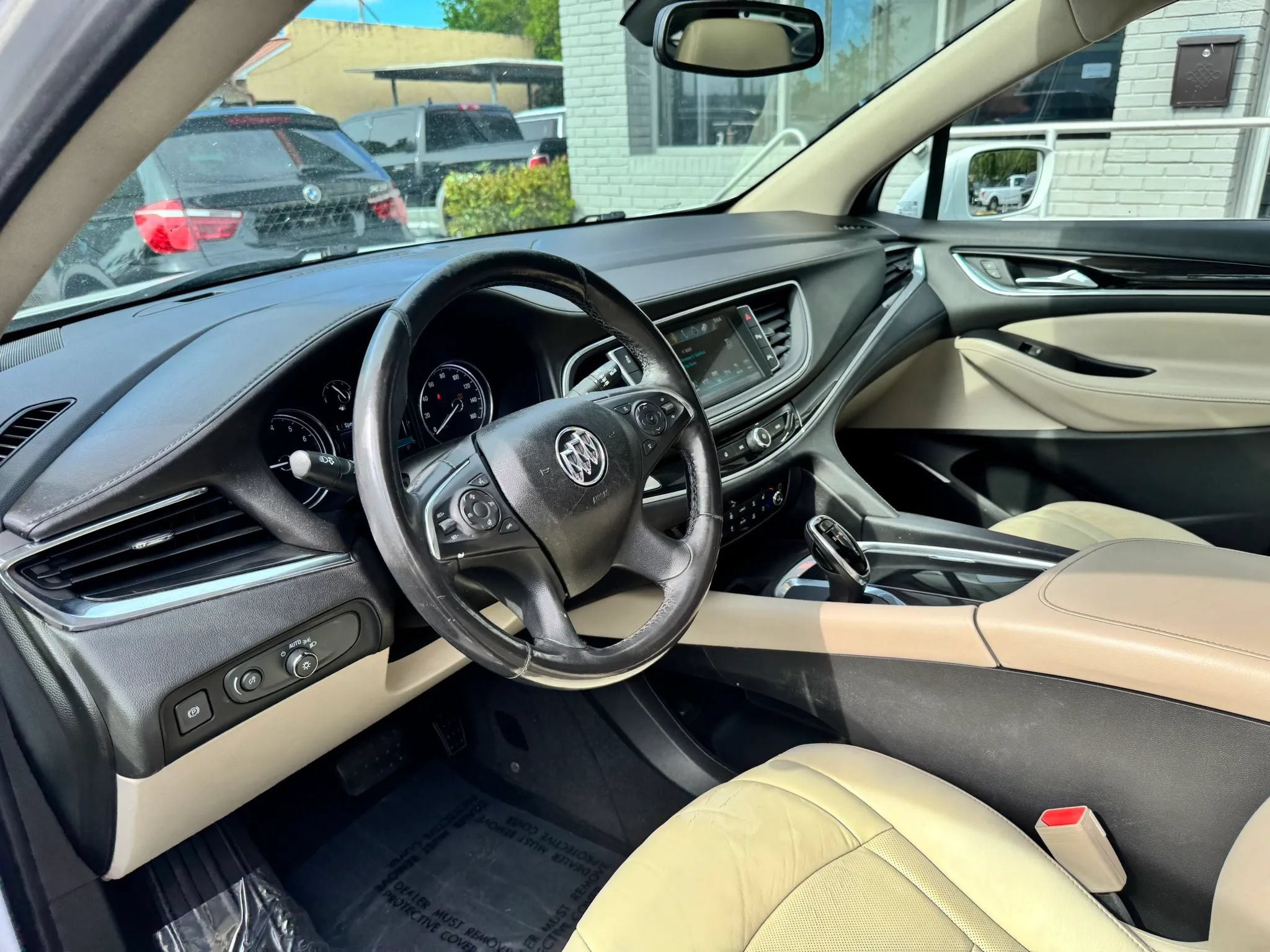 Used 2019 Buick Enclave Premium w/ Experience Buick Package FWD image 12