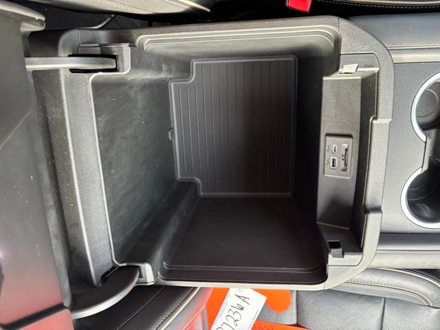 Used 2021 Chevrolet Tahoe Premier w/ Premium Package image 30