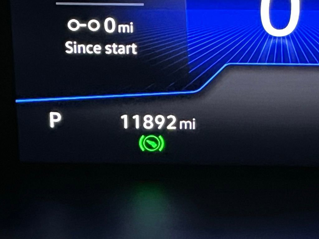 Used 2023 Volkswagen Taos SE w/ Panoramic Sunroof Package image 24